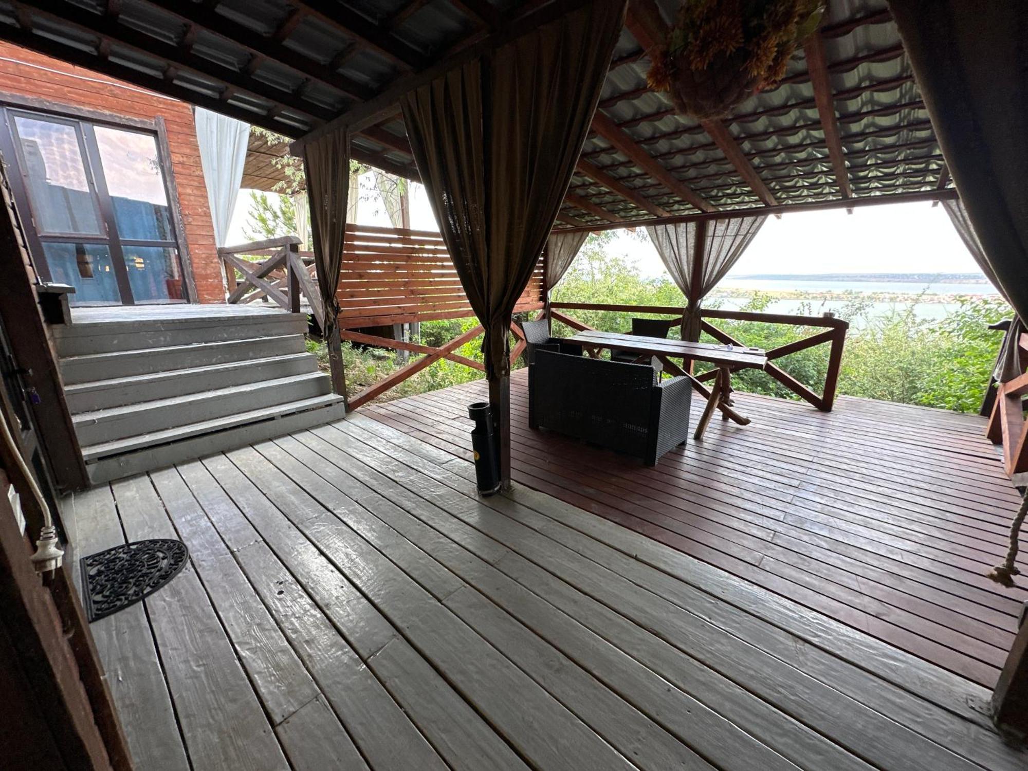 Chervona Kalyna Cottage Одеса Екстериор снимка