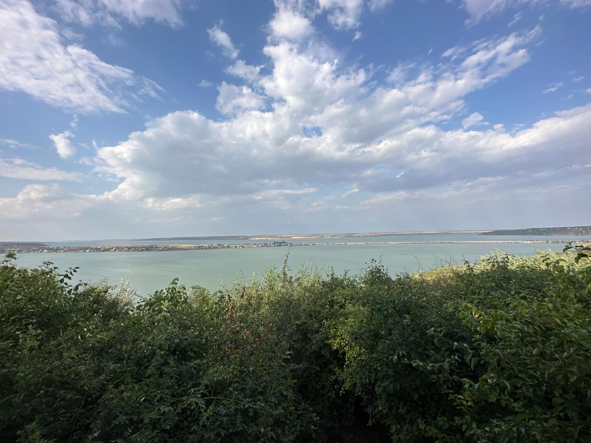 Chervona Kalyna Cottage Одеса Екстериор снимка